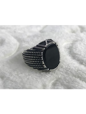 Canka Siyah Oniks Taşlı 925 Ayar Erkek Gümüş Yüzük