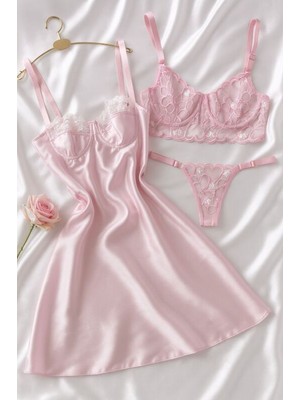 Çeyize Dair Herşey Luna Charm Pink Saten Gecelik 3 Parça Gecelik ve Bralet Seti