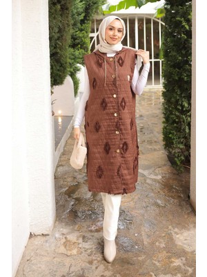 İmaj Butik Kahverengi Kapüşonlu Kapitone Yelek