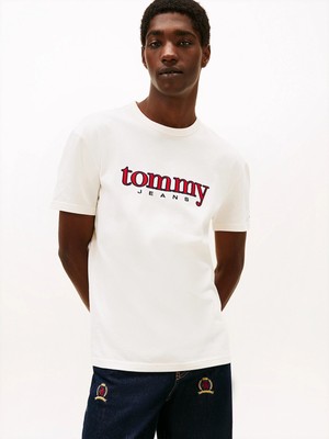 Tommy Hilfiger Tjm Normal Kesim Aplikeli Grafik Baskılı Erkek Beyaz T-Shirt DM0DM22719YBH