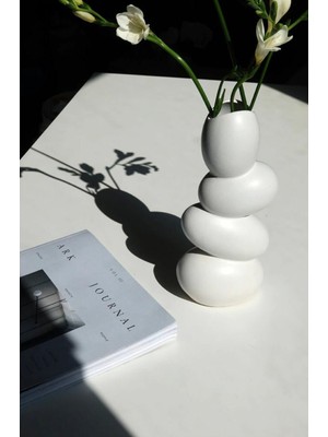 Mini Çakıl Taşı Dekoratif Vazo, 14 Cm, Şık ve Doğal Görünüm