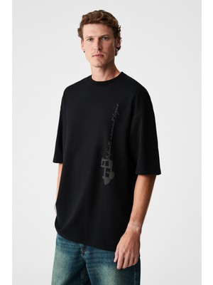 Grimelange Infınıtı Erkek Göğsü ve Sırtı Baskılı Organik Pamuklu Bisiklet Yaka Oversize Siyah T-Shirt