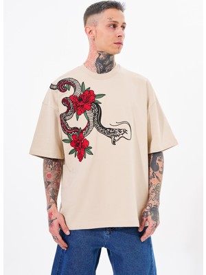 Machinist Erkek Sneaking Roses Nakışlı Oversize Tişört Açık Bej