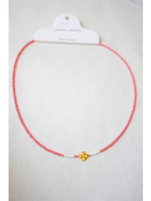 Royaleks Kum Boncuklu Yonca Kolye - Nar Çiçeği