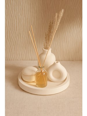 5'li Beyaz Dekoratif Mumluk ve Vazolu Oda Kokusu Seti (Çiçek Hediye)