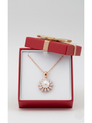 Çekirdek Jewelry 925 Ayar Gümüş Manolya Çiçekli Kolye