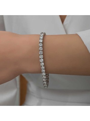 cleovibe Gümüş 2.5 mm Beyaz Taşlı Su Yolu Kadın Bileklik