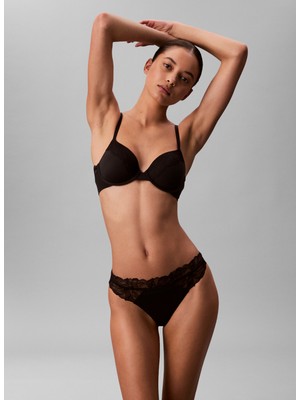 Calvin Klein Siyah Kadın Tanga LV00QF8444 Ck Women