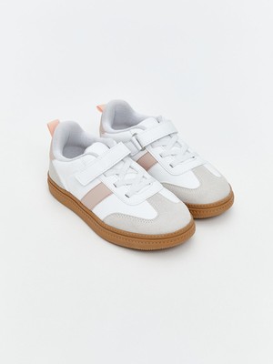 Lc Waikiki Yeni Sezon Bağcık ve Cırt Cırtlı Kız Bebek Spor Ayakkabı