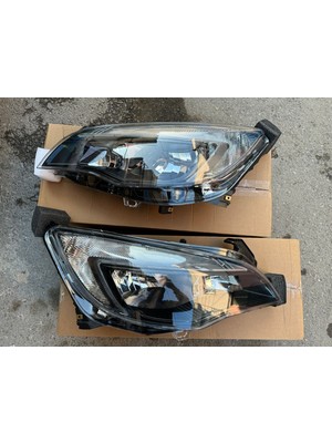Ns Nilser Auto Parts Opel Astra J Siyah Zemin Sağ Sol Far Lambası 2013>