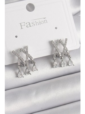 Belle Fusion Bfs Pirinç Gümüş Renk Zirkon Taşlı x Model Sallantı Detay Kadın Küpe