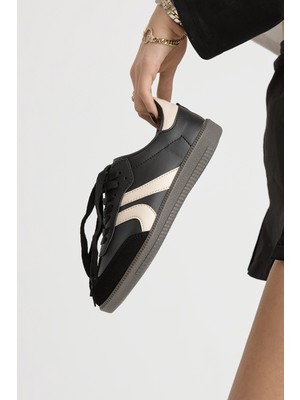 Tonny Black Kadın Siyah Bej Termo Taban Yanı Şeritli Bağcıklı Spor Ayakkabı