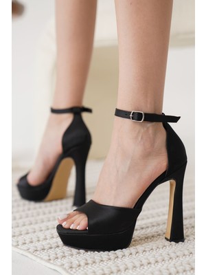 Roof Atelier Sage Siyah Saten Bilekten Kemerli Platform Topuklu Ayakkabı