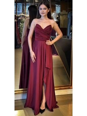 Abiyeniall Vişne Straplez Yaka Anvelop Yırtmaçlı Kloş Etekli Saten Uzun Abiye Elbise 11095