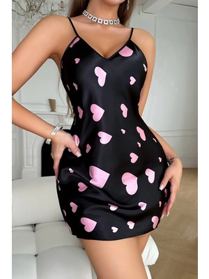 Yelena Shop Pembe Kalp Desenli Siyah Saten Gecelik