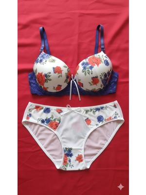 Venüs Kadın Çiçek Desenli Dantelli Sütyen Külot Takımı
