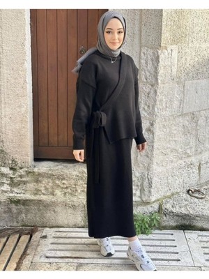 Bağlama Detaylı Ikili Triko Takım