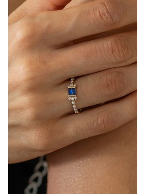 Oroline Kuyumculuk 8 Ayar Lacivert Taşlı Şık Kadın Altın Yüzük