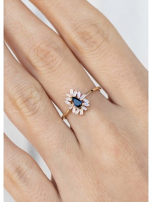 Oroline Kuyumculuk 8 Ayar Şık ve Günlük Kadın Altın Yüzük