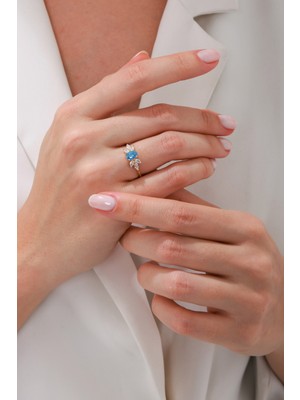 Oroline Kuyumculuk 8 Ayar Şık Minimal Renkli Taşlı Kadın Altın Yüzük