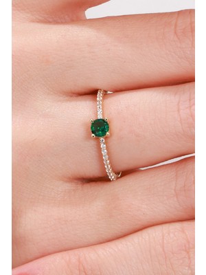 Oroline Kuyumculuk 8 Ayar Yeşil Taşlı Kadın Minimal Altın Yüzük