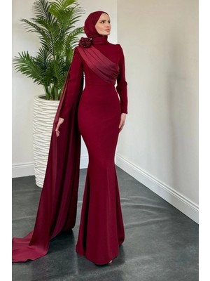 Tesettür Diyarı Roseli Pelerinli Omzu Gül Detaylı Krep Tesettür Abiye- Bordo