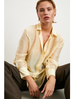 Never More Modal Basic V Yaka Gömlek Sarı