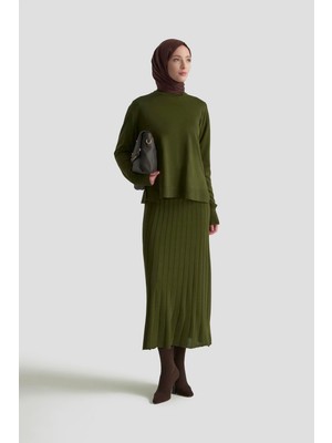 Armine Trend Eteği Çizgi Detaylı Triko Ikili Takım Haki 25KT601