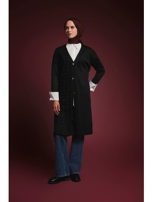 Armine Trend Kazayağı Desenli Düğmeli Triko Hırka Siyah 25YTD4119