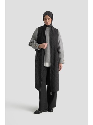 Armine Trend Baklava Desenli Boydan Fermuarlı Cepli Yelek Siyah 25KT536