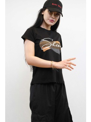 Moda Çizgi Shine Baskılı Tshirt Siyah