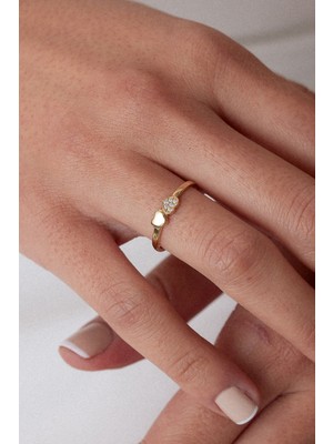 Oroline Kuyumculuk 14 Ayar Minimal Kalp Desenli Hafif Kadın Altın Yüzük