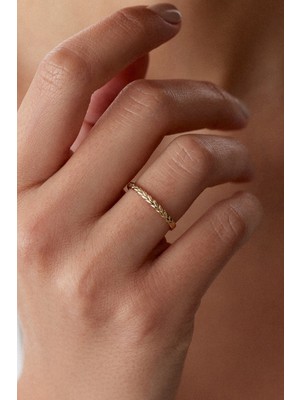 Oroline Kuyumculuk 14 Ayar Altın Burgu Desenli Minimal Kadın Altın Taşsız Yüzük