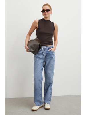 Never More Çapraz Fermuarlı Kesik Paça Düğmeli Jean Mavi