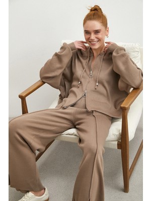 Çift Fermuarlı Kapüşonlu Pantolonlu Takım Vizon