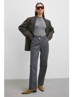 Never More Çapraz Fermuarlı Kesik Paça Düğmeli Jean Füme