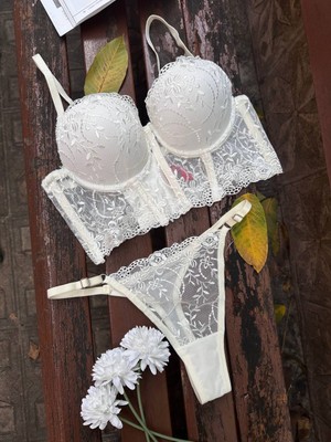Dolgulu Bralet Sütyen Takımı Ekru