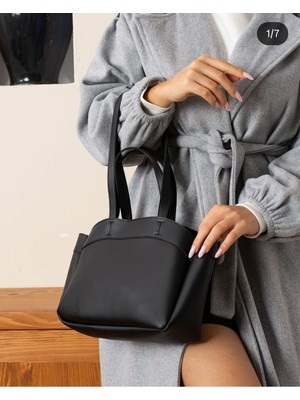 Özüm Takı Kadın Siyah Renk Omuz ve Kol Çantası