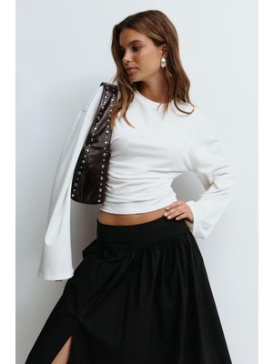 Madmext Beyaz Bisiklet Yaka Yanları Büzgülü Geniş Kollu Kadın Bluz MG2628