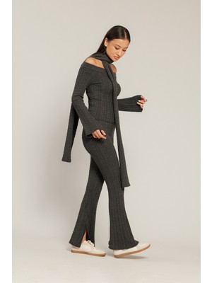 Nisan Triko Atkılı Triko Takım