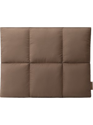 Comfyable 13"-14" MacBook/iPad Air/Pro Puffy Laptop Kılıfı - Suya Dayanıklı, M1/M2/M3/M4/M5 Uyumlu