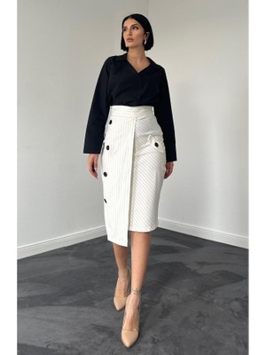 ModaSize Beyaz Çizgili Poliviskon Etek