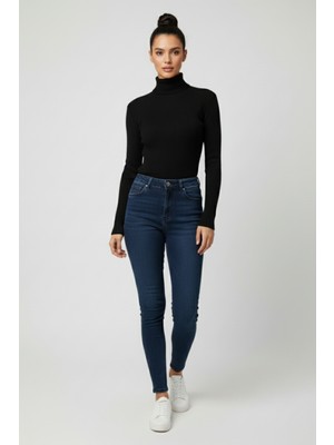 Mexelena Kadın Siyah Boğazlı Triko Kazak