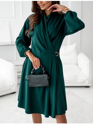 ModaSize Kadın Uzun Kollu Hakim V Yakalı Yandan Toka Detaylı Ithal Mini Krep Elbise