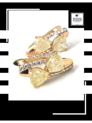 Studio Fashion 1988 Gold Kararmaz Kuyumcu I?şçilik Vip Çelik Premium Rodyum Kaplama Kurdele Taşlı Tasarım Şık Halka Küpe