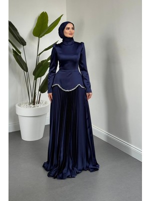 Merven Akyüz Sahar Belden Oturmalı Alt Kısmı Pliseli Abiye Lacivert