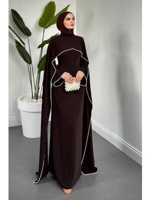 Merven Akyüz Serein Pelerinli Incili Abiye Kahverengi