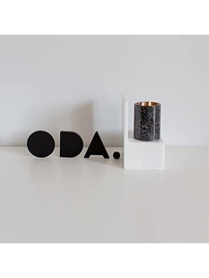 No: 2 Mermer Mum Oryantal ve Odunsu Kokulu Tasarım Dekoratif Mermer Soya Mumu - 220GR (Siyah)