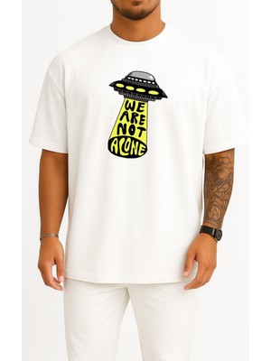 Bahriyeli Collection Oversize Uzaylılar Var Bu Dünyada Yalnız Değiliz Göğüs Baskılı Unisex T-Shirt