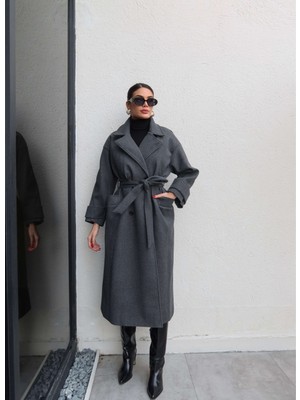 Esra Helvacı Antrasit Yün Karışımlı Premium Blend Kaban